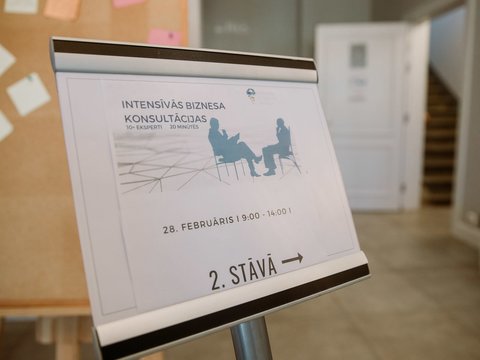 20 minutes of intense talks with selected experts to promote the company's development